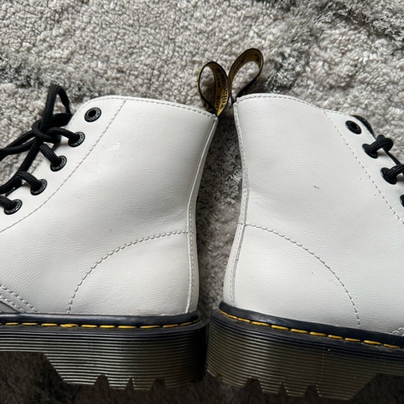 Dr. MARTENS Luana White Leather Combat Boots lace up 6 - Picture 5 of 9